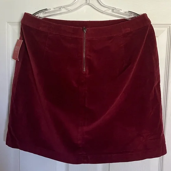 Mossimo skirt; maroon/burgundy in color; never worn; velvet texture to fabric - Picture 2 of 3